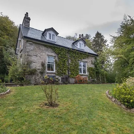 Woodhaven - Luxury 4 Bedroom Rural Retreat With Hot Tub Near To District Сasa de vacaciones