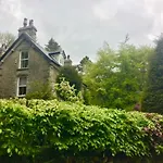 بيت للعطل Woodhaven - Luxury 4 Bedroom Rural Retreat With Hot Tub Near To District *